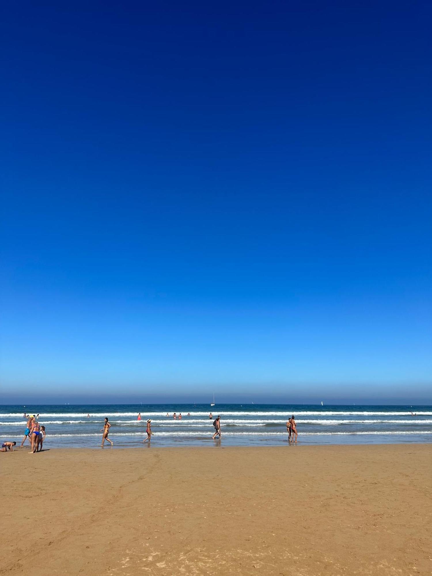 Cozy Flat 5 Mins From The Beach Gijón Exteriör bild